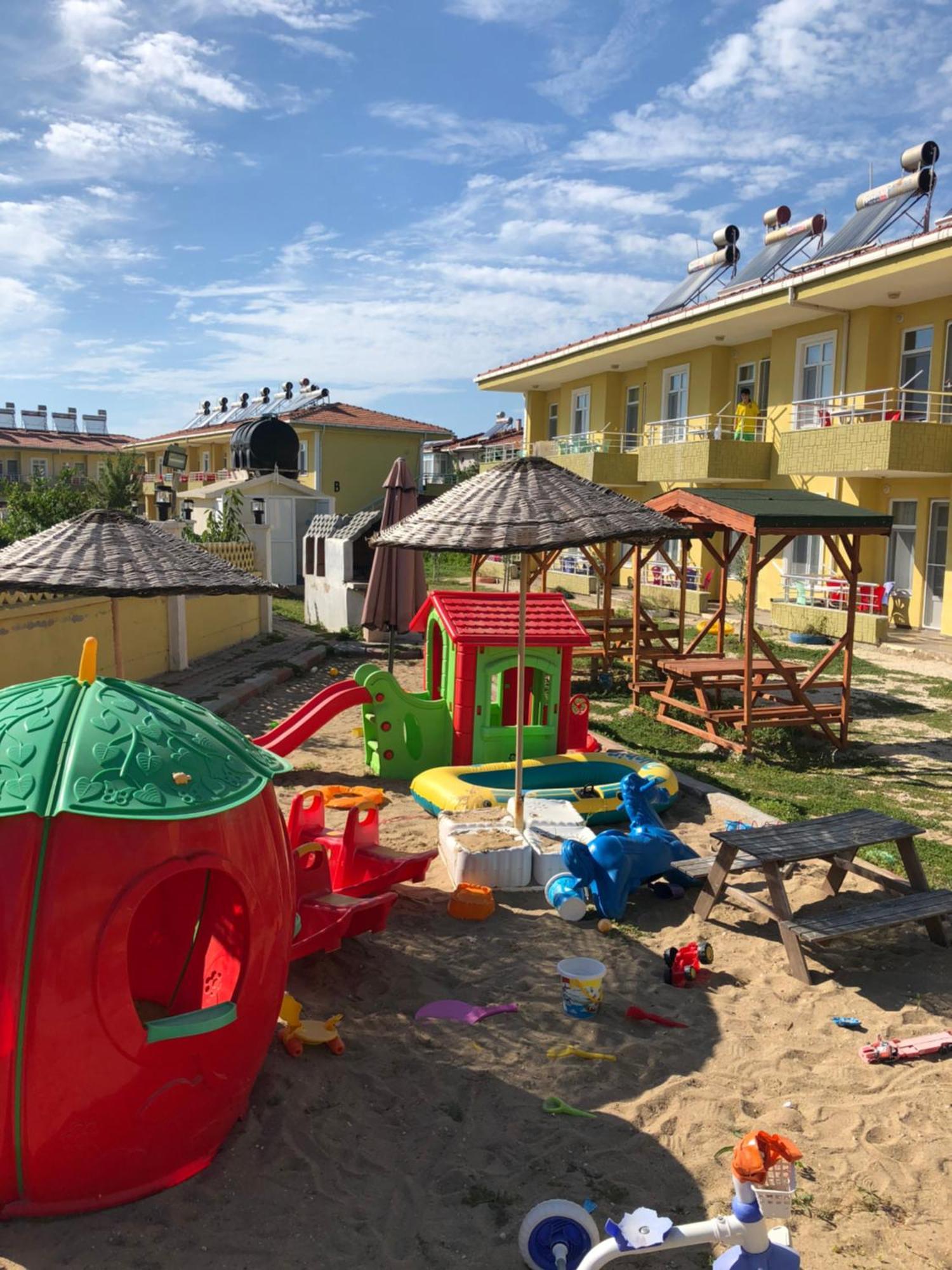Saros Aslan Apart Hotel Vakif Exterior foto